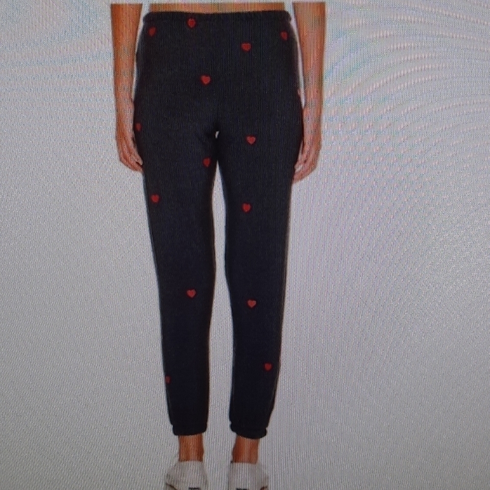 Chaser Tiny Hearts Sweatpants Black Red Heart Print Small New - Picture 3 of 12